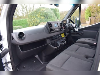 Used Mercedes-Benz Sprinter 2022 for sale - 77684377: Photo