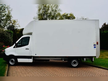 Used Mercedes-Benz Sprinter 2023 for sale - 76215590: Photo 2