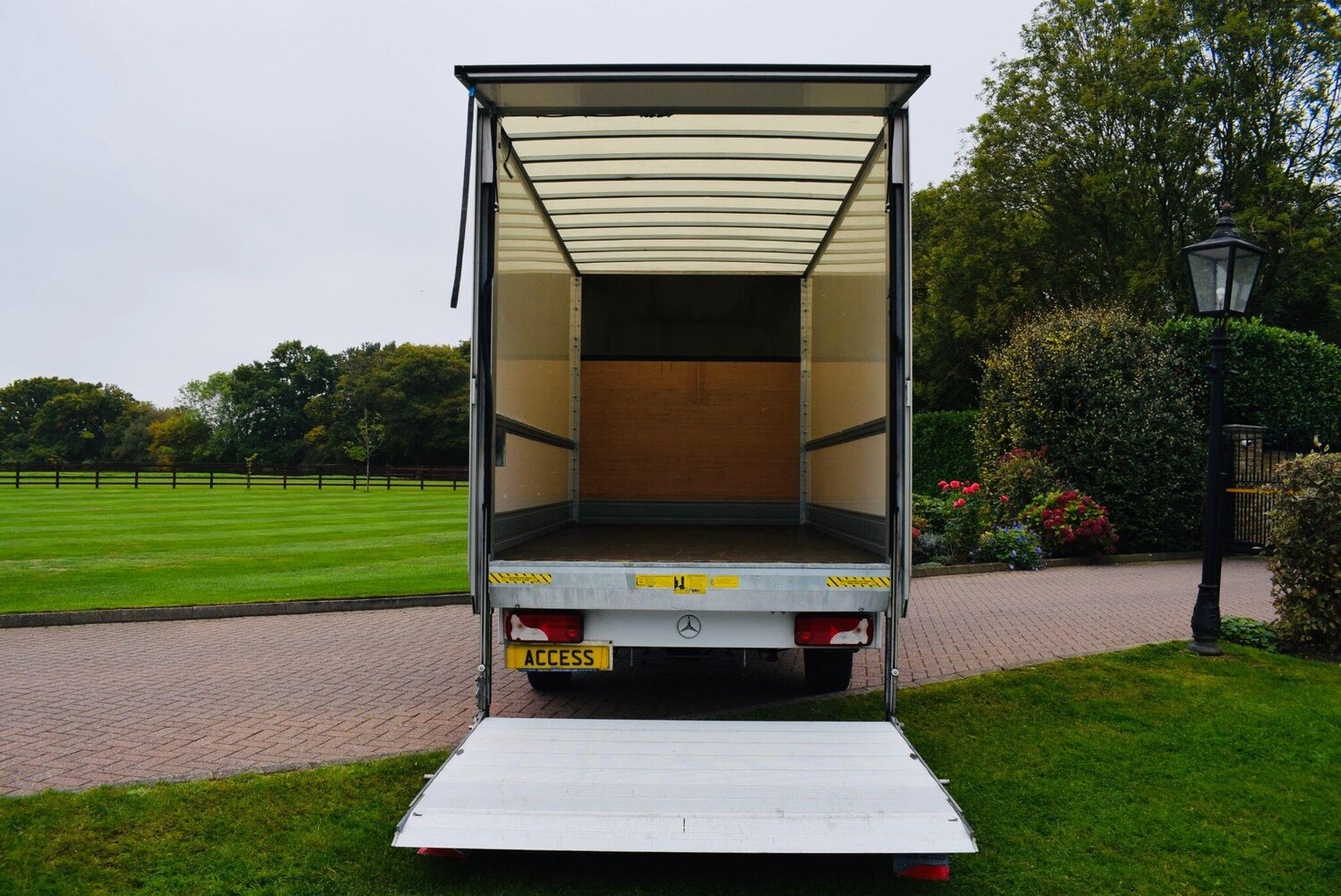 Used Mercedes-Benz Sprinter 2023 for sale - 76215590: Photo 5