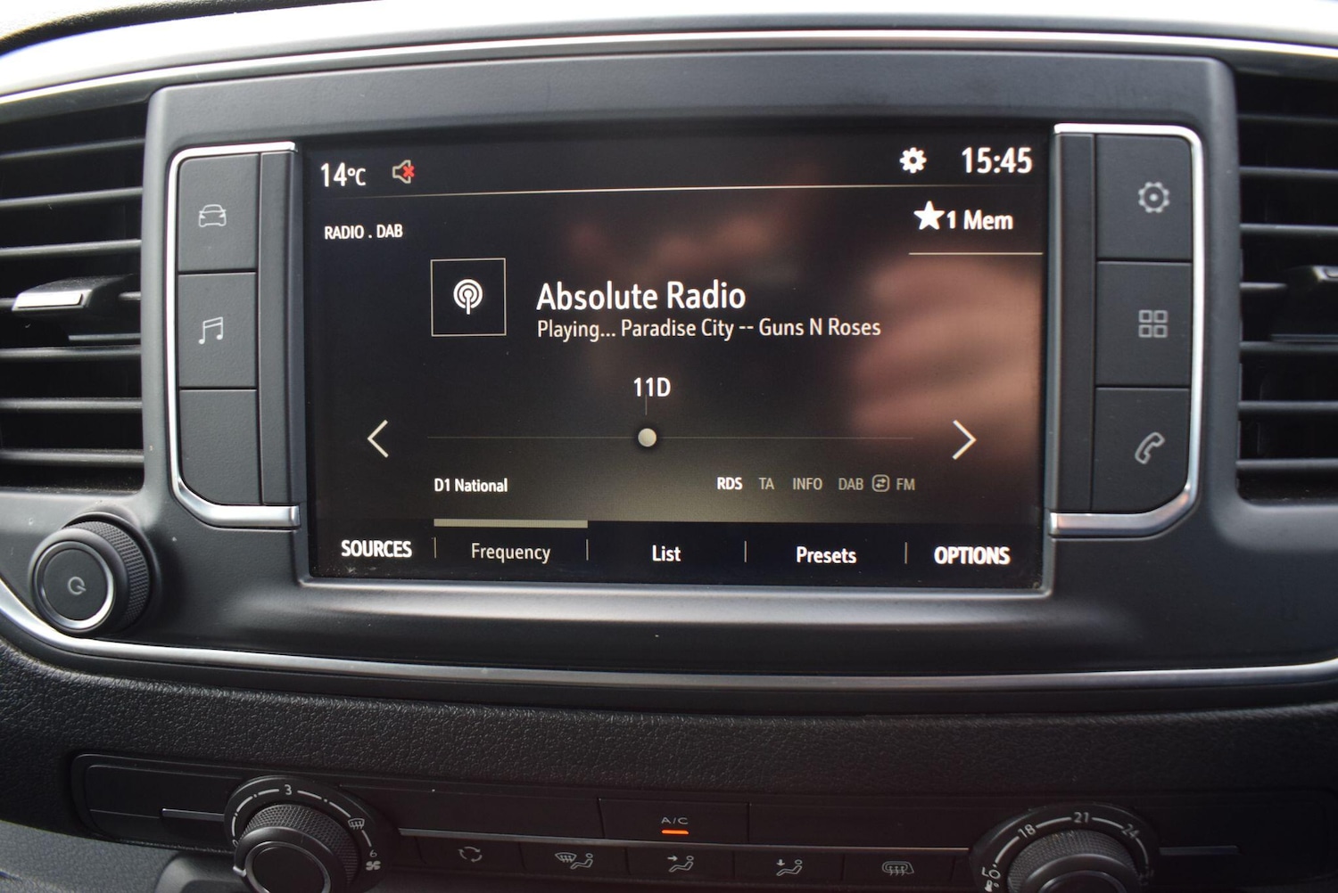 Used Vauxhall Vivaro 2022 for sale - 76175589: Photo 15