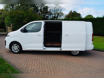 Used Vauxhall Vivaro 2022 for sale - 76175589: Photo 3