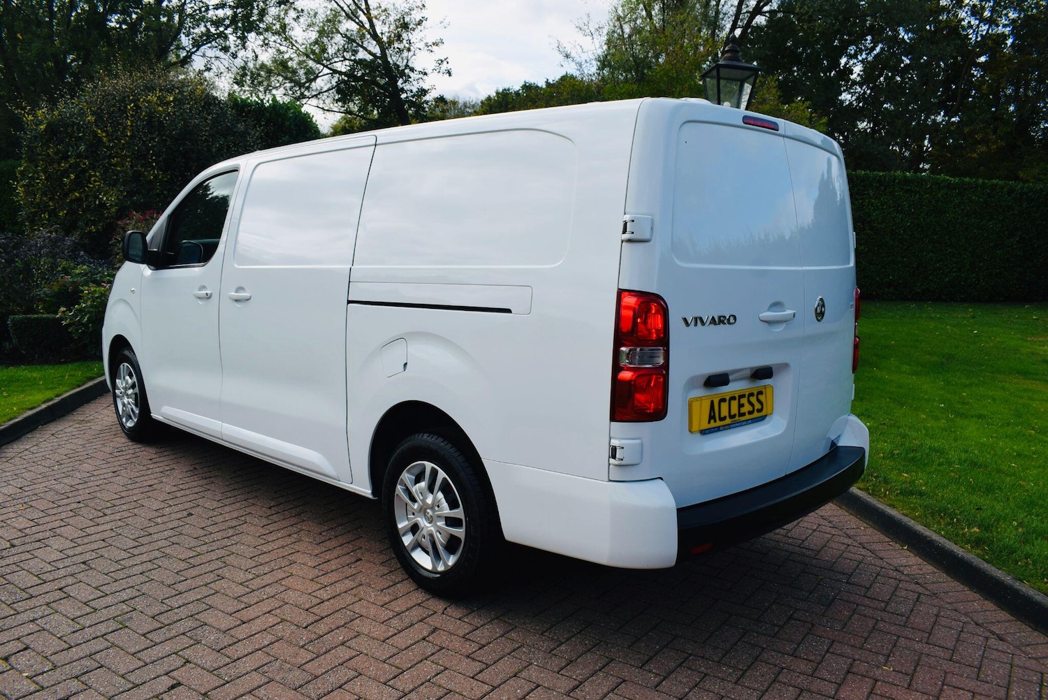 Used Vauxhall Vivaro 2022 for sale - 76175589: Photo 4