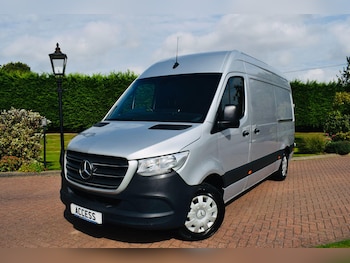 Mercedes-Benz Sprinter feature image