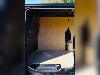 Used Renault Trafic 2023 for sale - 76371452: Photo