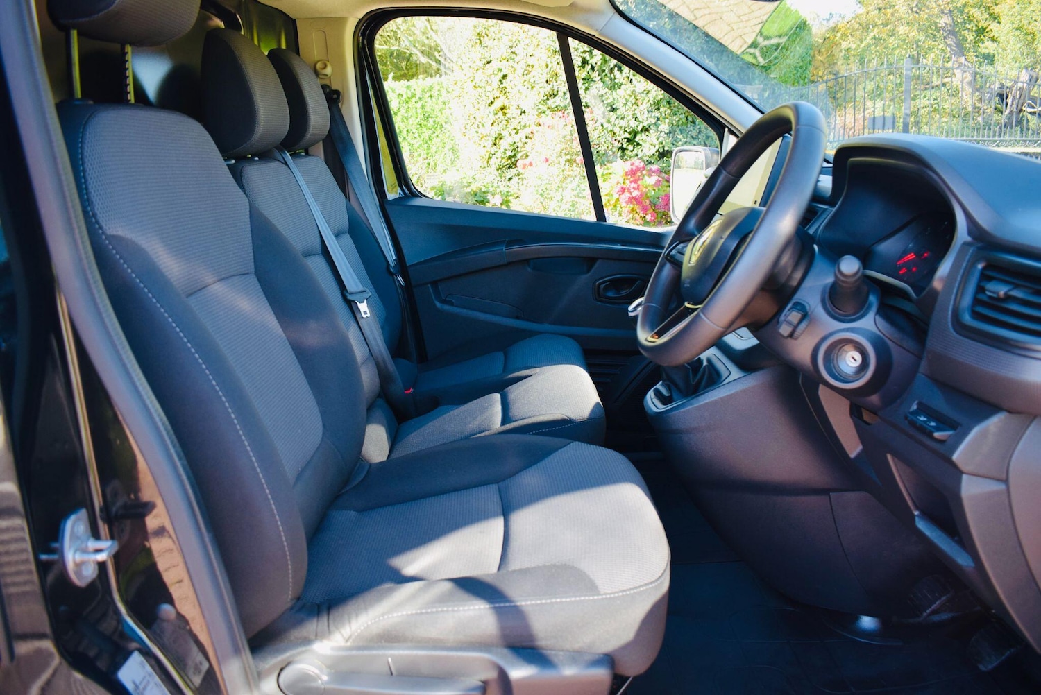 Used Renault Trafic 2023 for sale - 76371452: Photo 9