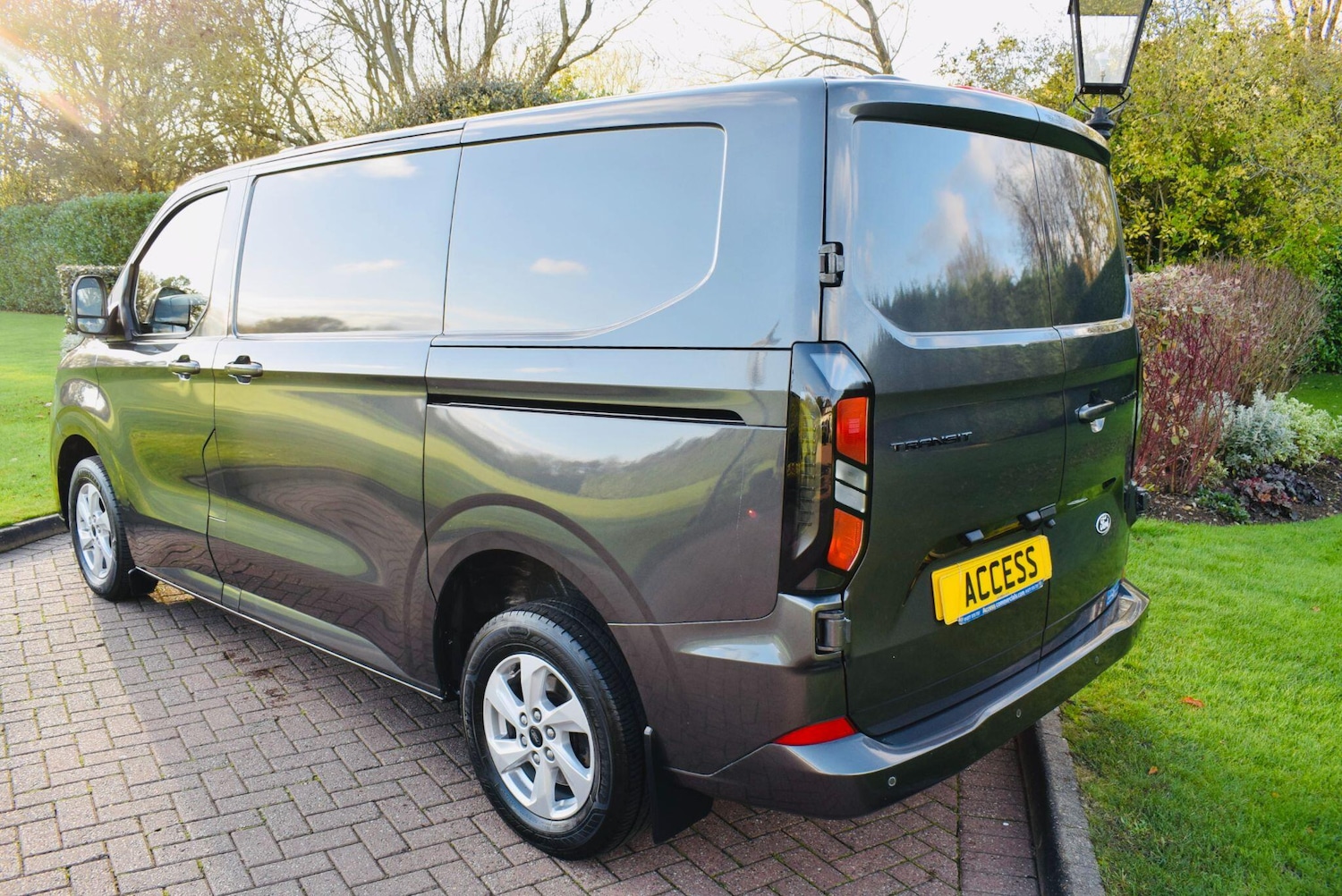 Used Ford Transit Custom 2024 for sale - 76619687: Photo 4