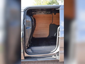 Used Ford Transit Connect 2022 for sale - 76990317: Photo