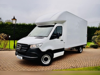 Mercedes-Benz Sprinter feature image
