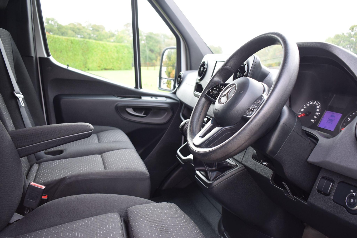 Used Isuzu Grafter 2022 for sale - 76326738: Photo 11