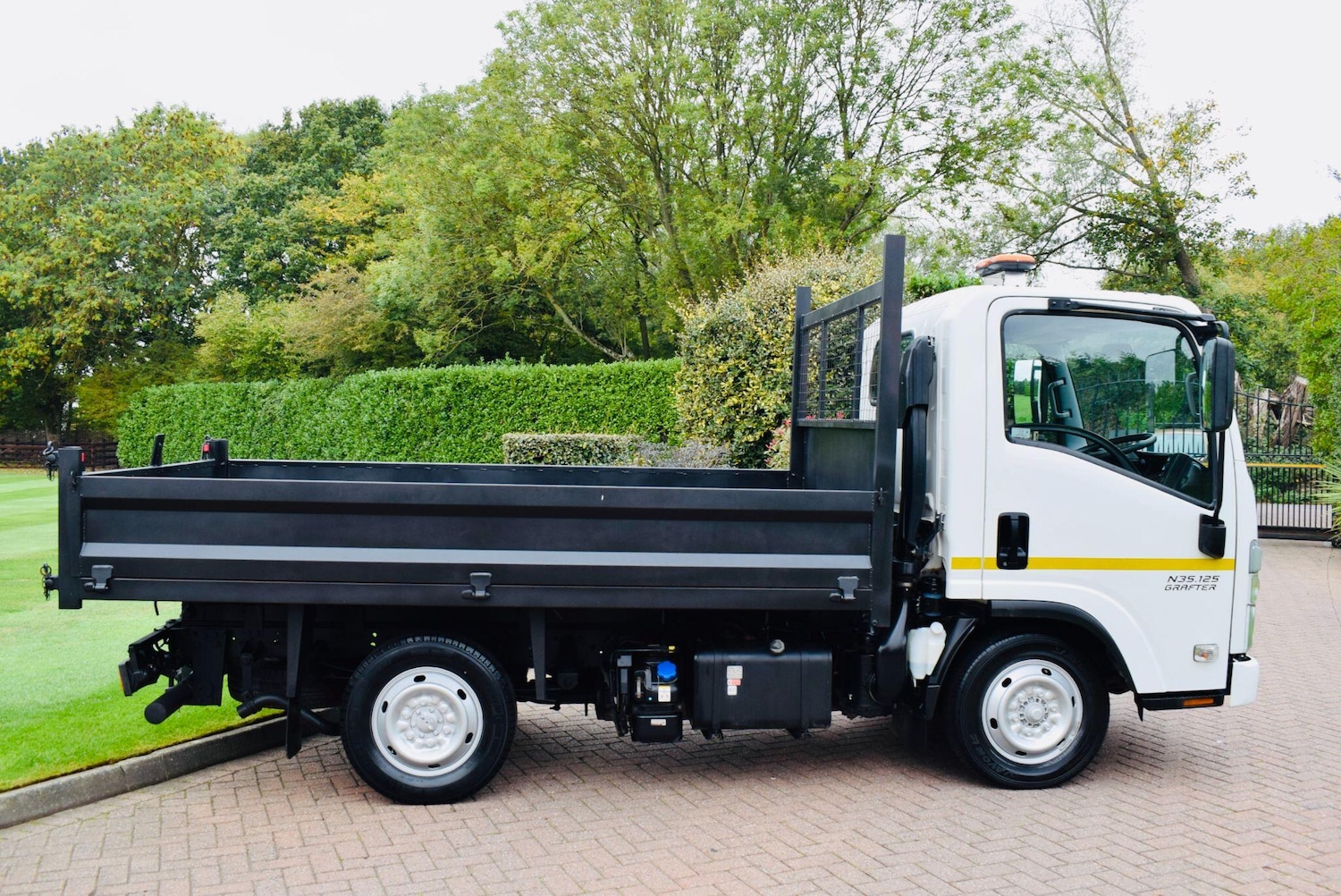 Used Isuzu Grafter 2022 for sale - 76326738: Photo 7