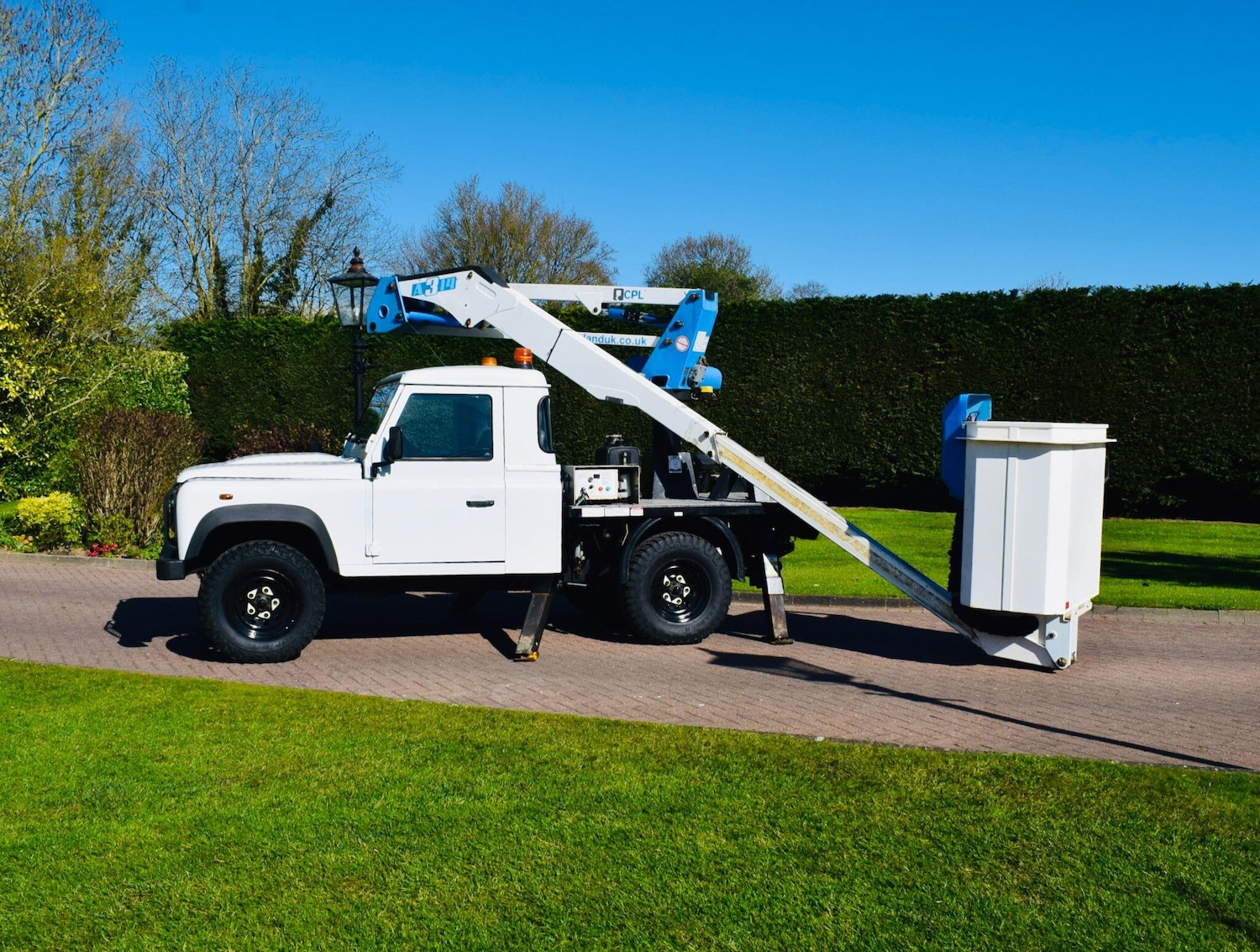 Used Land Rover Defender 2015 for sale - 78157181: Photo 15