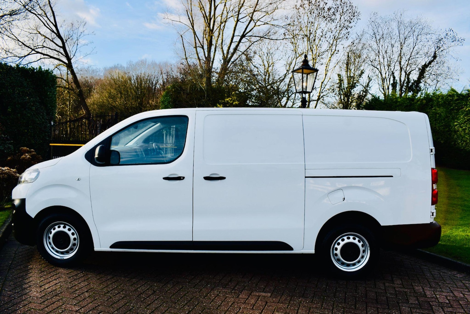 Used Citroen Dispatch 2022 for sale - 77131084: Photo 2