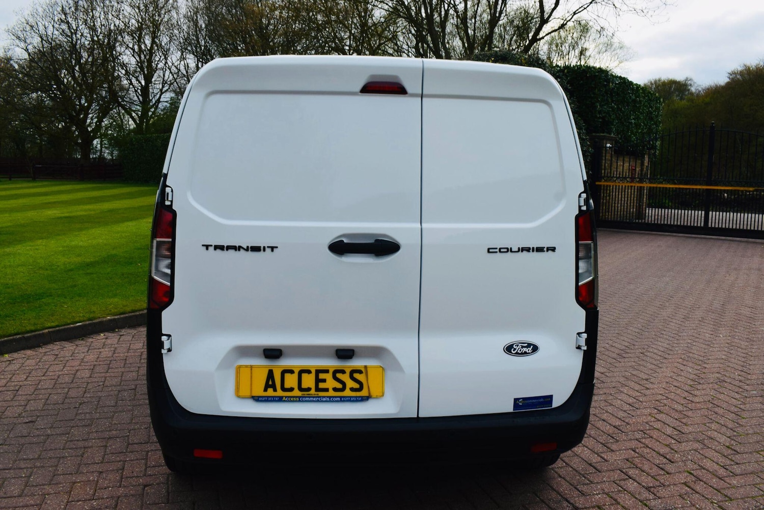 Used Ford Transit Courier 2024 for sale - 78100691: Photo 5