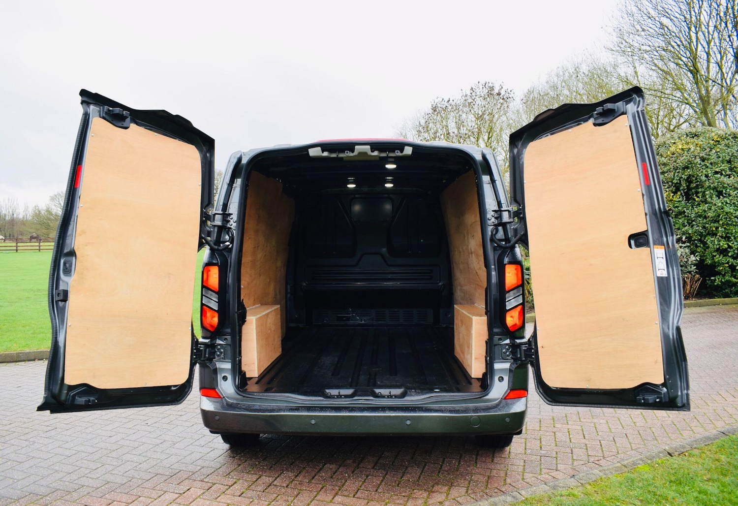 Used Ford Transit Custom 2024 for sale - 77511002: Photo 9