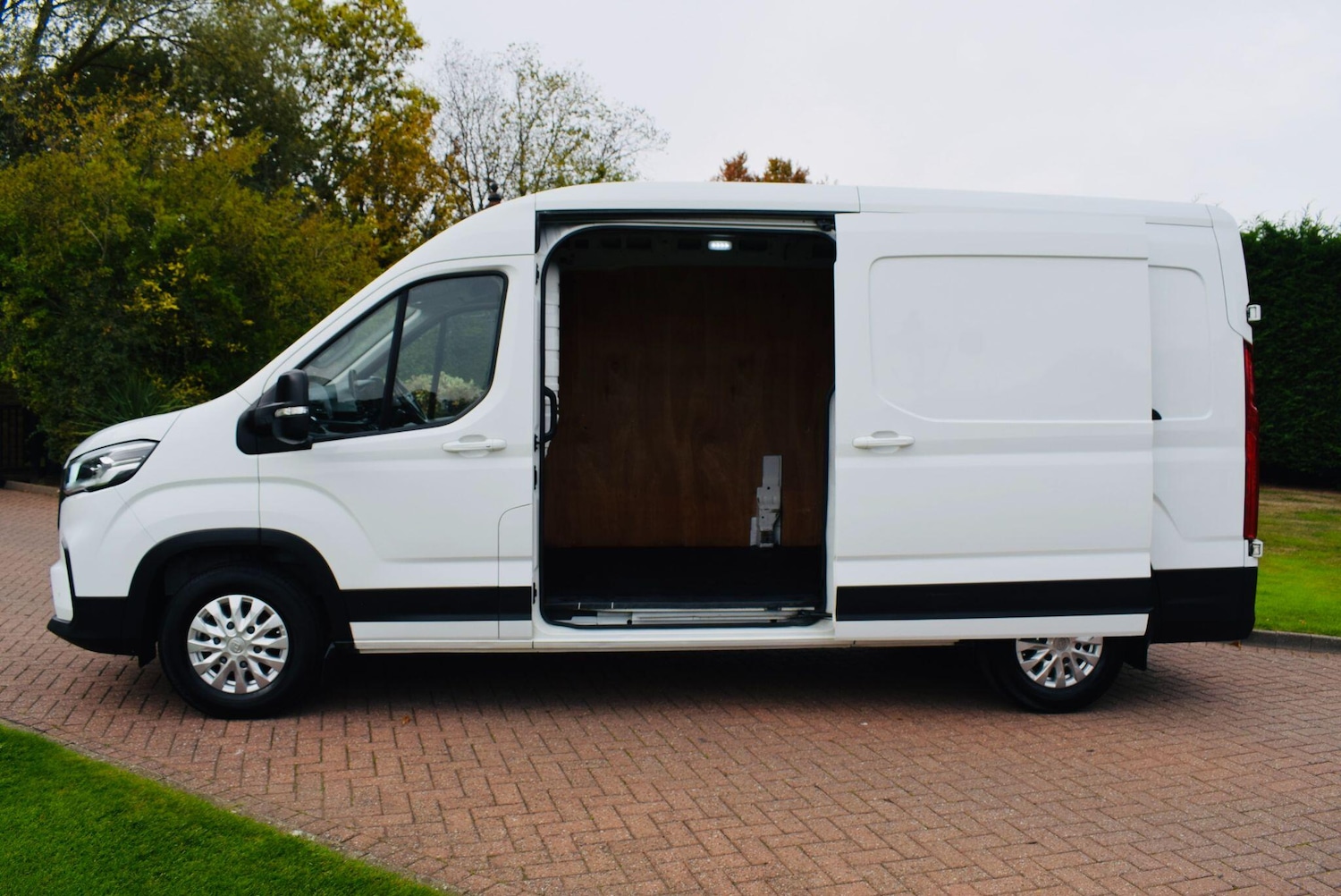 Used Maxus Deliver 9 2023 for sale - 76753101: Photo 3