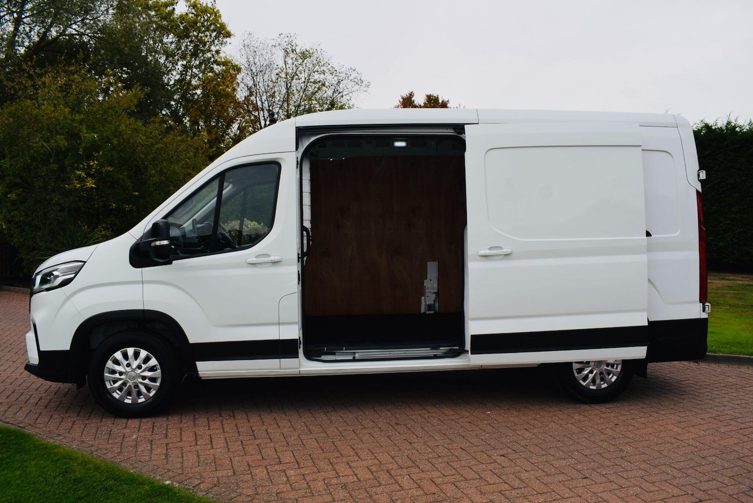 Used Maxus Deliver 9 2023 for sale - 76753101: Photo 4