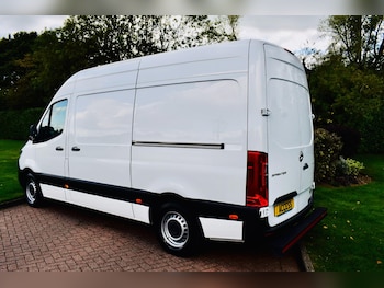 Used Mercedes-Benz Sprinter 2024 for sale - 76109210: Photo 4