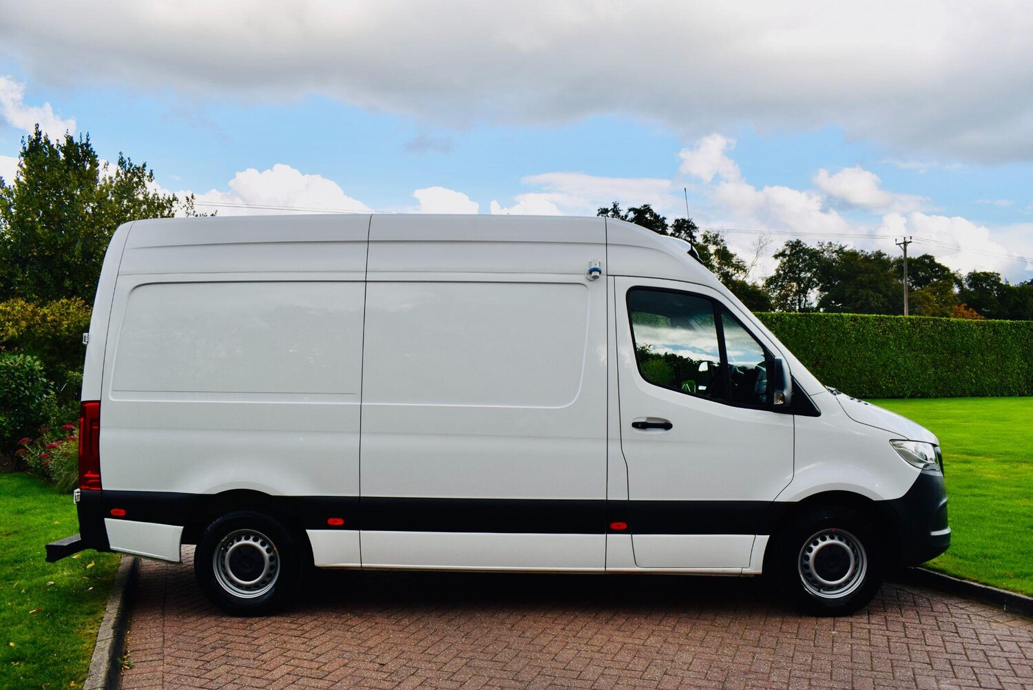 Used Mercedes-Benz Sprinter 2024 for sale - 76109210: Photo 8