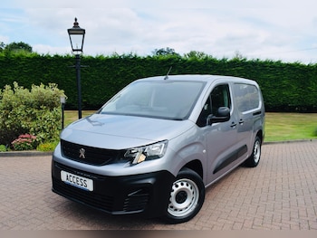 Used Peugeot Partner 2023 for sale - 75532200: Photo