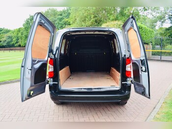 Used Peugeot Partner 2023 for sale - 75532200: Photo