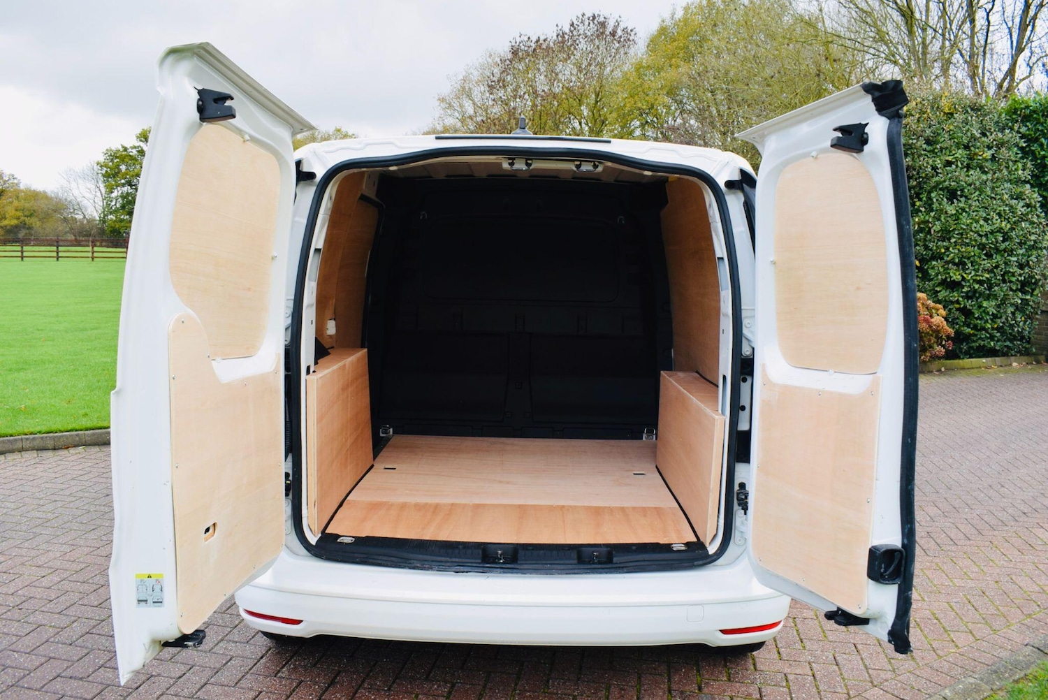 Used Volkswagen Caddy 2023 for sale - 76688525: Photo 9