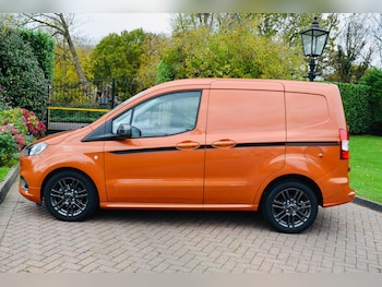 Used Ford Transit Courier 2023 for sale - 76472692: Photo