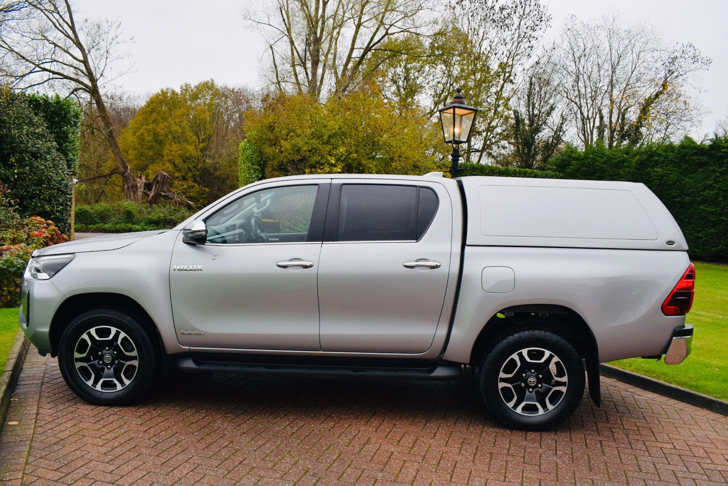 Used Toyota Hilux 2022 for sale - 76989601: Photo 2