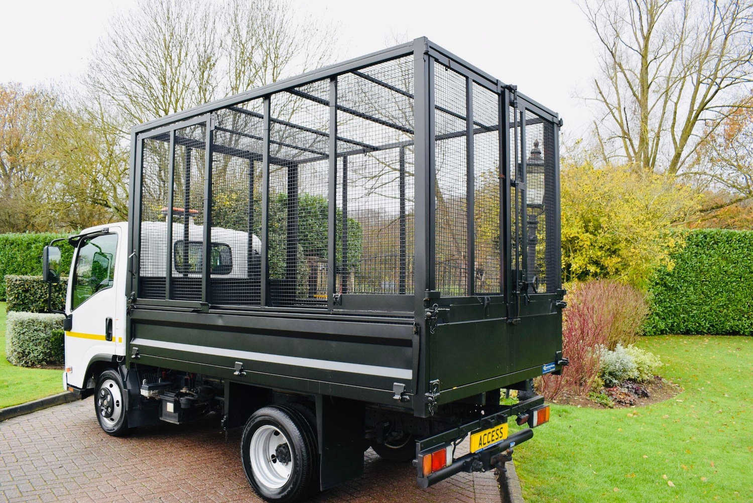 Used Isuzu Grafter 2022 for sale - 76866388: Photo 4