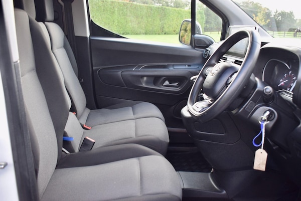 Used Toyota ProAce 2022 for sale - 76175423: Photo 12