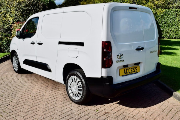 Used Toyota ProAce 2022 for sale - 76175423: Photo 4