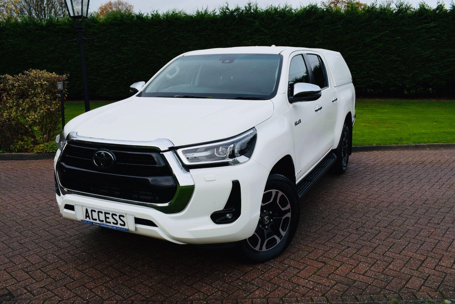 Used Toyota Hilux 2022 for sale - 76550341: Photo 1