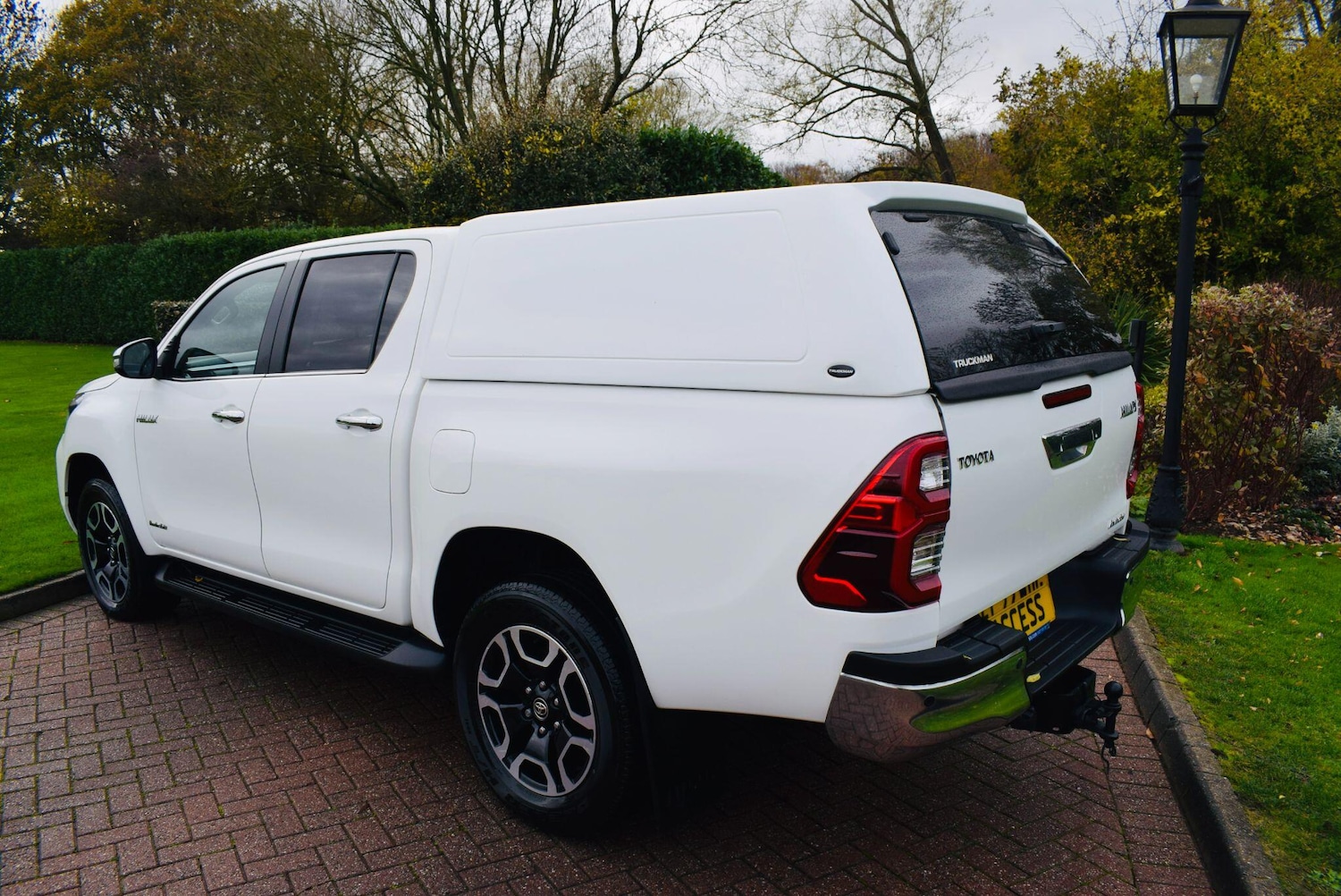 Used Toyota Hilux 2022 for sale - 76550341: Photo 4