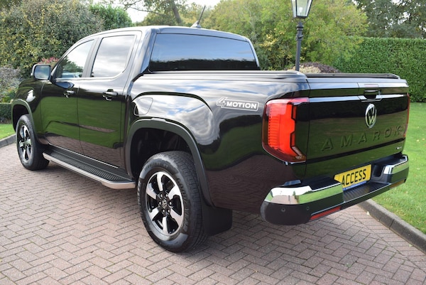 Used Volkswagen Amarok 2024 for sale - 76214109: Photo 6