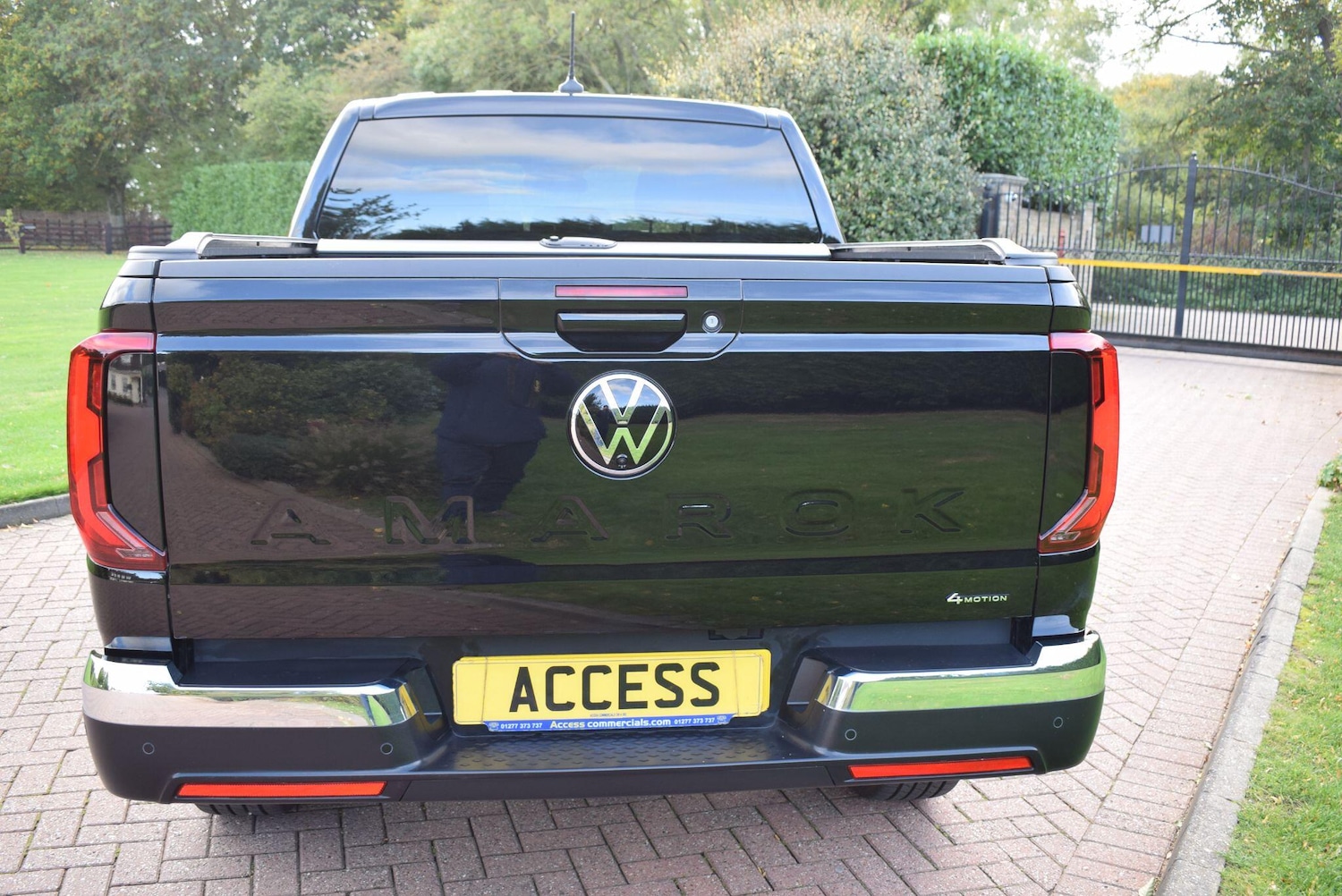 Used Volkswagen Amarok 2024 for sale - 76214109: Photo 7