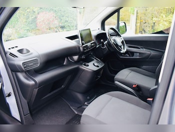 Used Vauxhall Combo 2022 for sale - 77925219: Photo