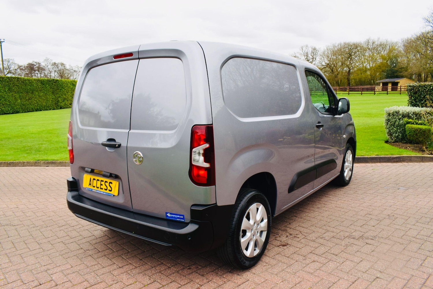 Used Vauxhall Combo 2022 for sale - 77925219: Photo 8
