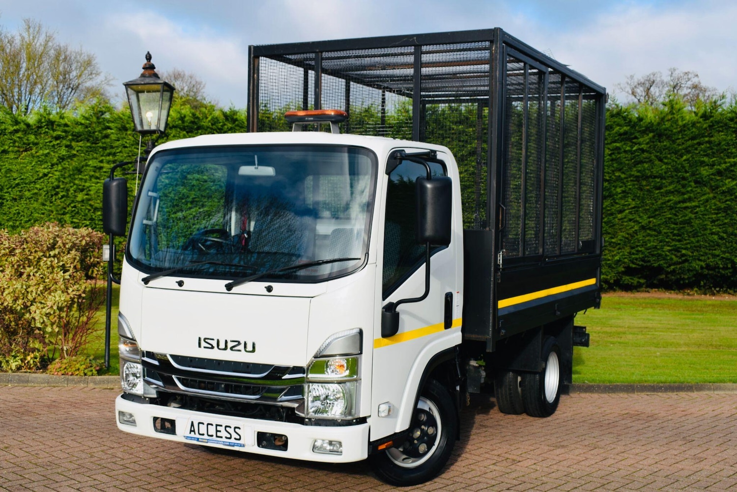 Used Isuzu Other 2022 for sale - 77305209: Photo 2