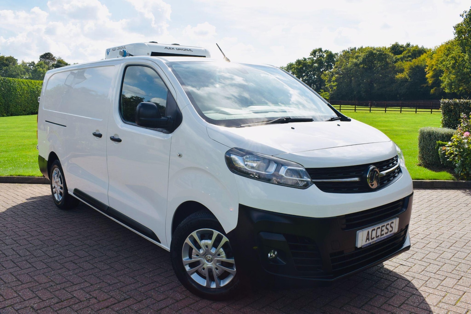 Used Vauxhall Vivaro 2021 for sale - 76109019: Photo 10