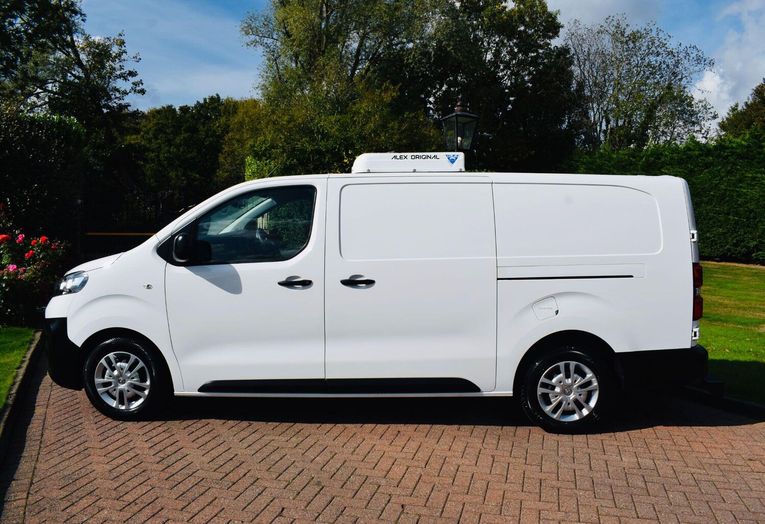 Used Vauxhall Vivaro 2021 for sale - 76109019: Photo 2