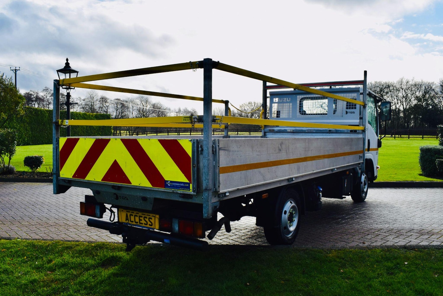 Used Isuzu Other 2023 for sale - 77230121: Photo 7