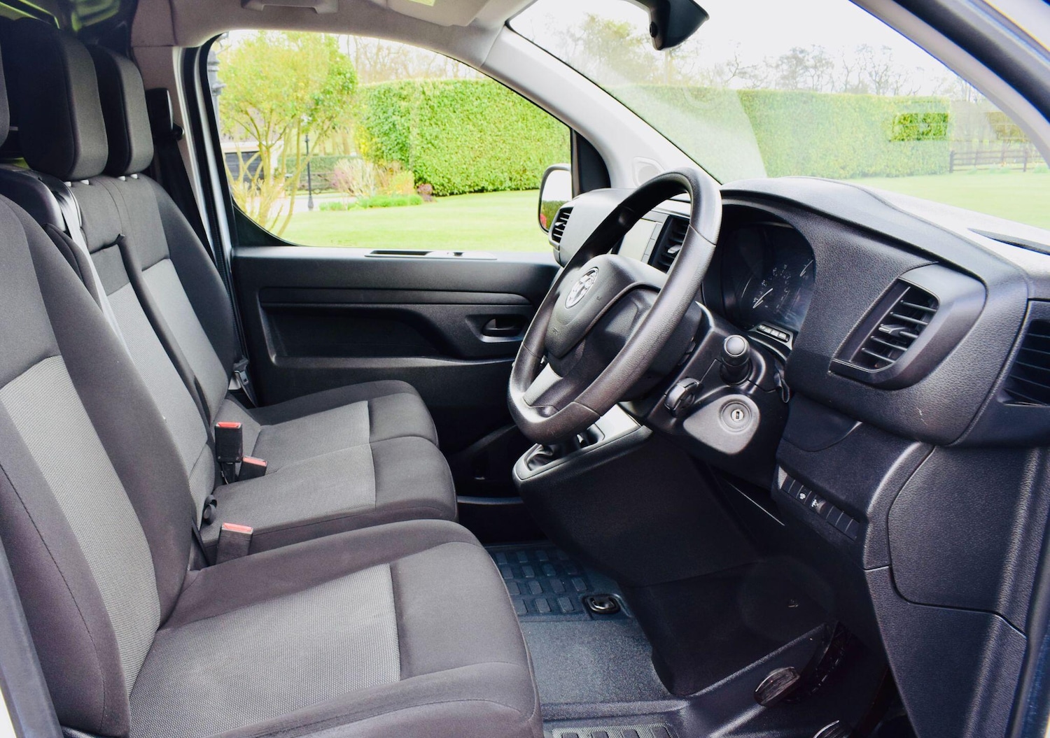 Used Vauxhall Vivaro 2023 for sale - 78072076: Photo 11