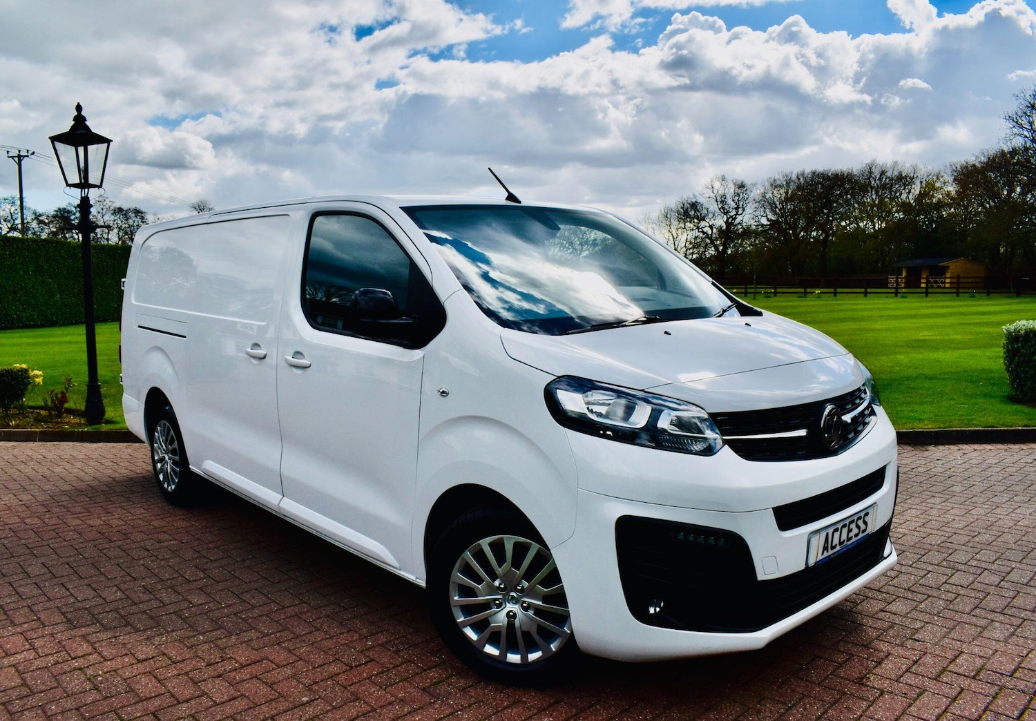 Used Vauxhall Vivaro 2023 for sale - 78072076: Photo 15