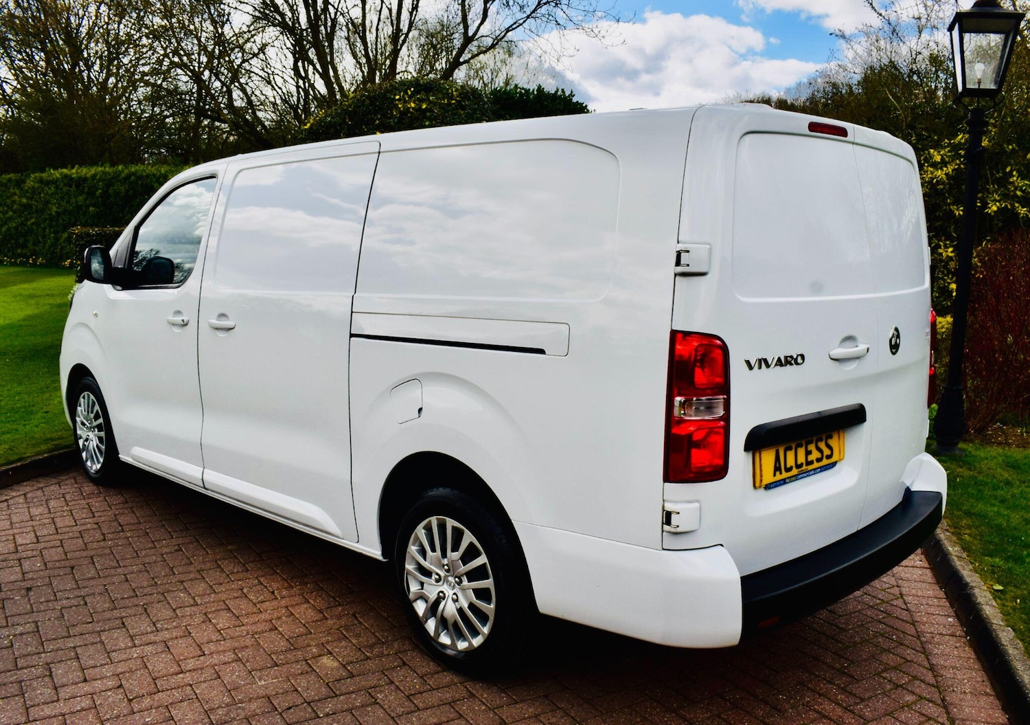 Used Vauxhall Vivaro 2023 for sale - 78072076: Photo 6