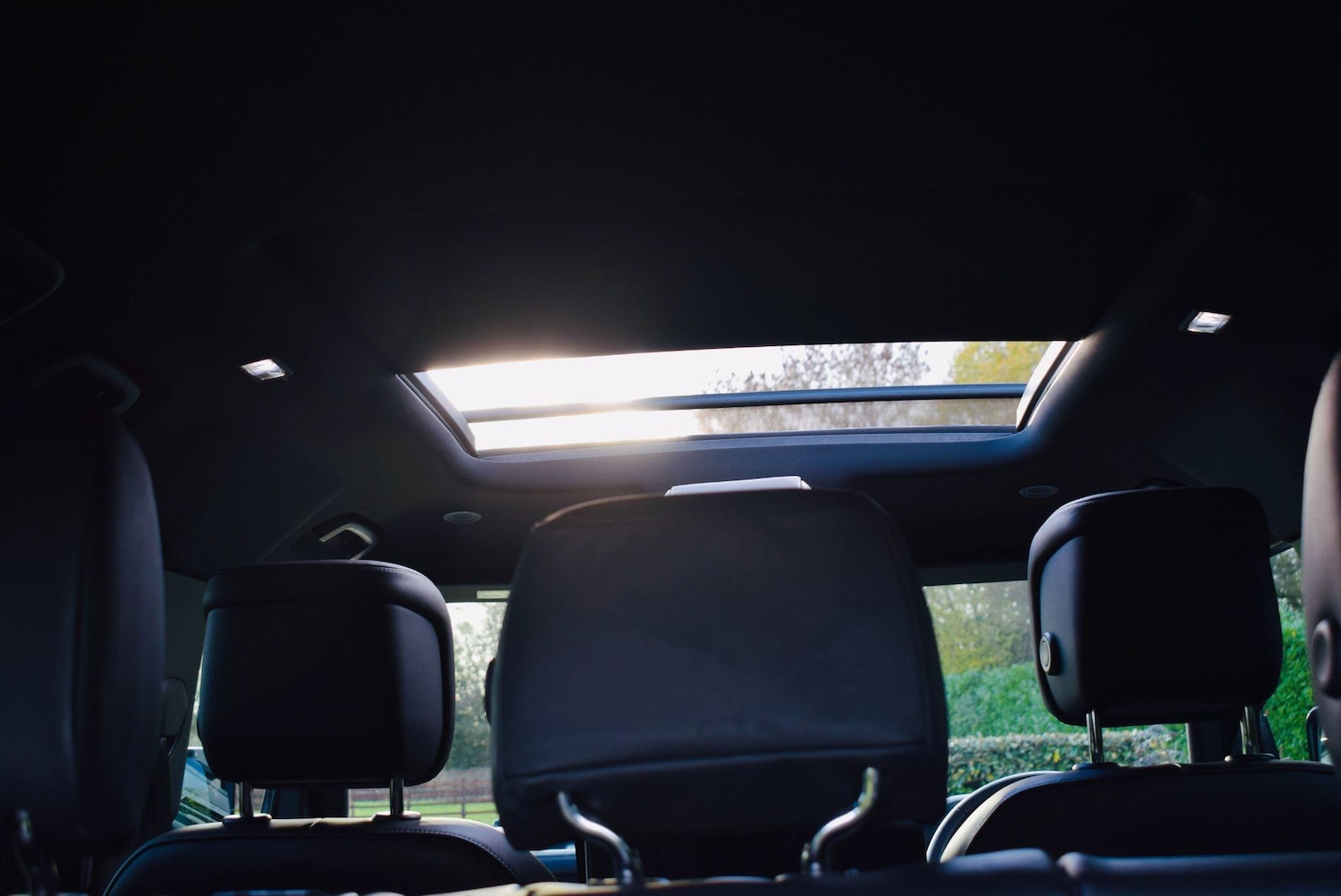 Used Land Rover Defender 2025 for sale - 76752675: Photo 11