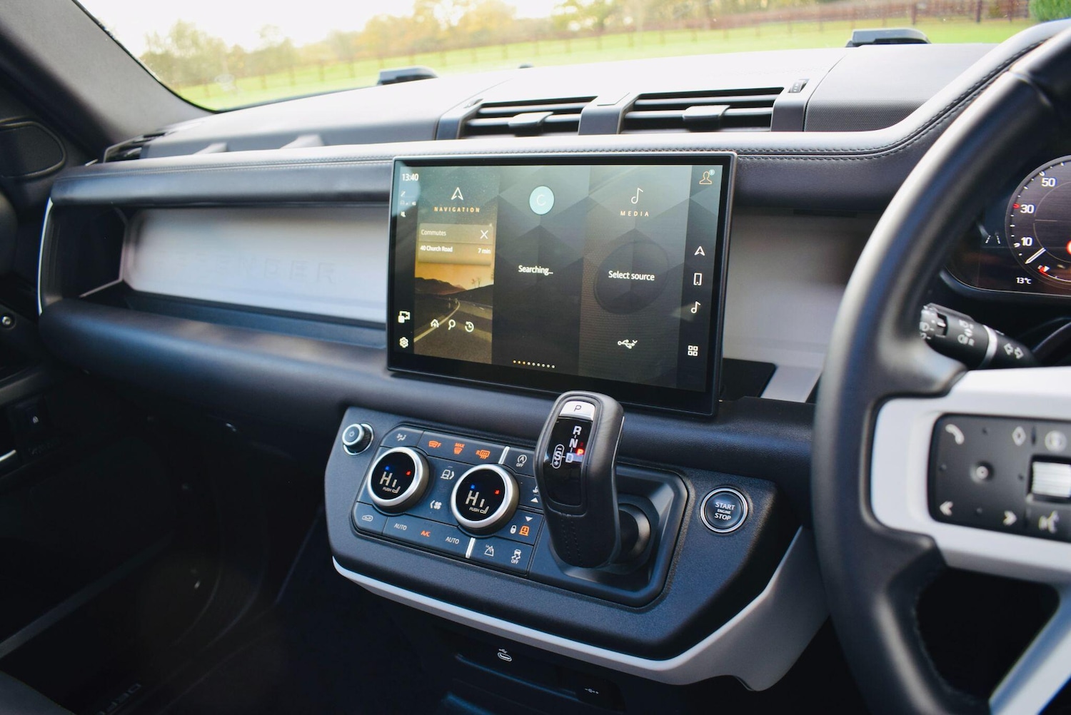 Used Land Rover Defender 2025 for sale - 76752675: Photo 15