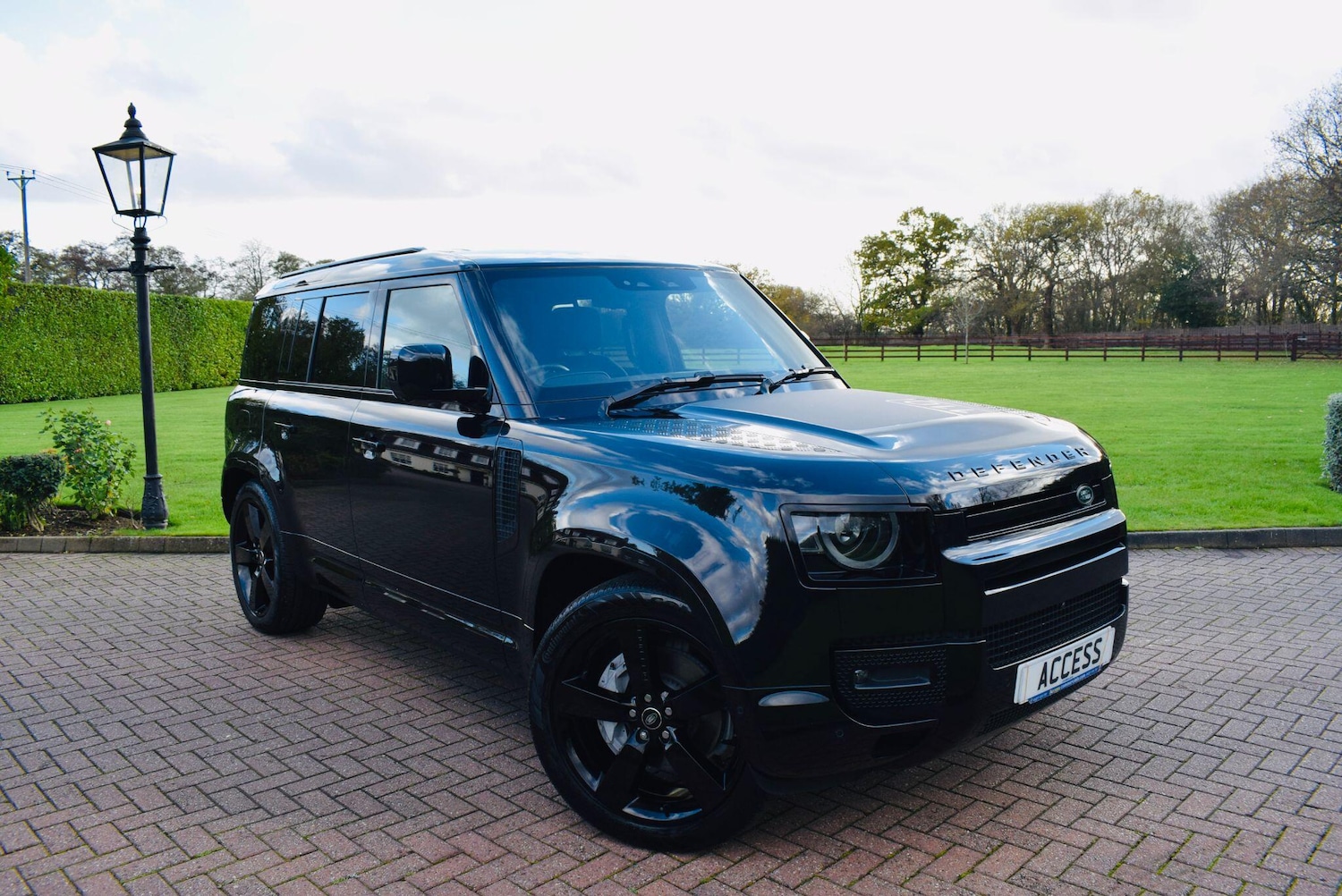 Used Land Rover Defender 2025 for sale - 76752675: Photo 20