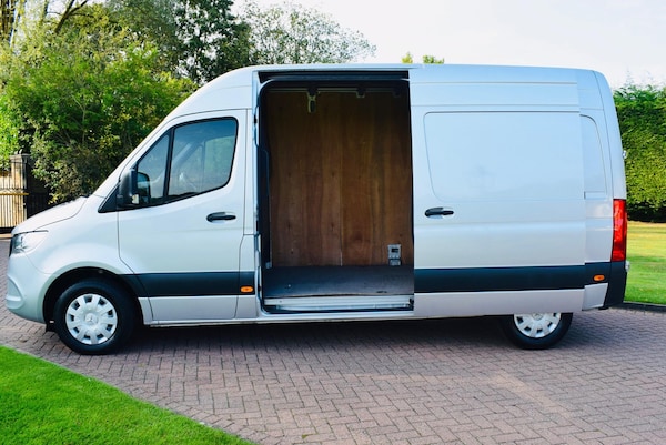 Used Mercedes-Benz Sprinter 2021 for sale - 73610753: Photo 3