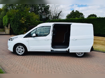 Used Ford Transit Connect 2022 for sale - 79452436: Photo