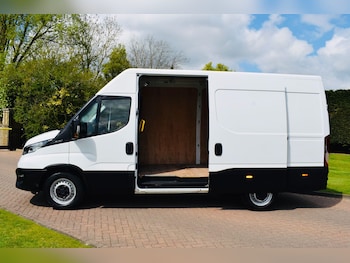 Used Iveco Daily 2022 for sale - 78334628: Photo