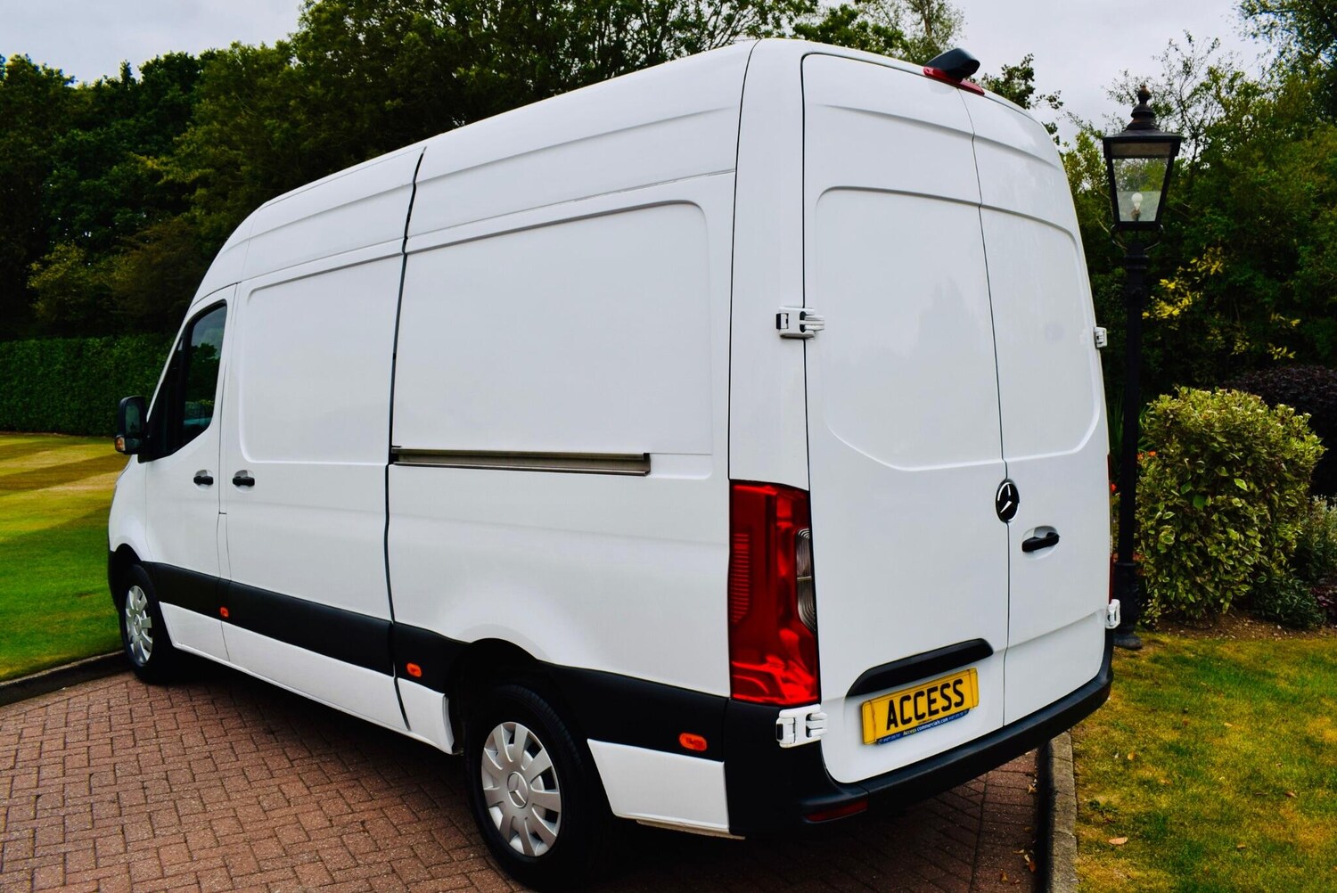 Used Mercedes-Benz Sprinter for sale - 77807734: Photo 4
